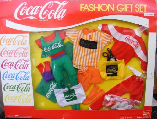 Barbie Size Coca Cola Fashion Gift Set 1986 (Rare) 51ppLQgaCxL Barbie Size Coca Cola Fashion Gift Set 1986 (Rare)