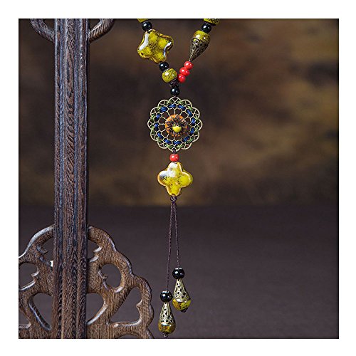 Mr Ribbit Retro Style Clover Shapped Lucky Pendant Necklace