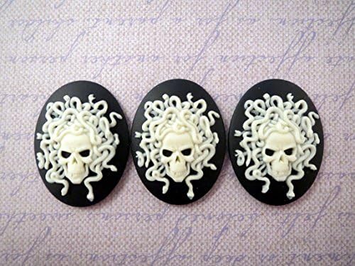 40x30mm Skull Of Medusa Cameos (3) - L789-3 Jewelry Finding