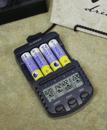 La Crosse Technology BC-9009 AlphaPower Battery Charger