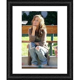 Framed Print of KATE BECKINSALE AND HER DAUGHTER PLAY IN THE PARK, LOS ANGELES, AMERICA - 09... from Rex Features