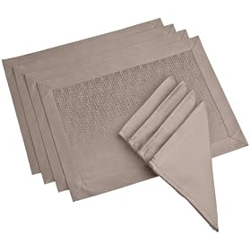 Benson Mills Pebbles 18-Inch by 18-Inch Fabric Napkin, Linen, Set of 4Benson Mills Pebbles 18-Inch by 18-Inch Fabric Napkin, Set of 4