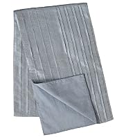 Pleated Runner