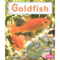 Goldfish (Watch It Grow (Pebble Books Paperback))