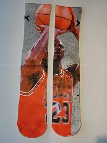 Men's Michael Jordan Basketball Socks Eyes Closed Shooting Pose