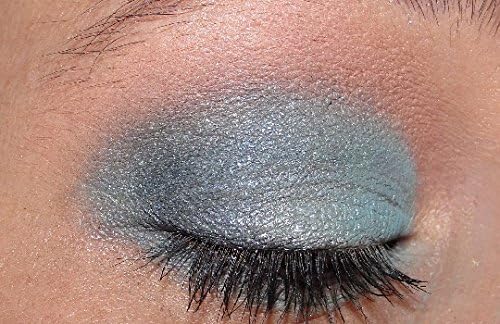 2 Gram Loose Eyeshadow Pigment Eye Lid Powder Pale Shimmery Aqua Blue Mutiny Frost