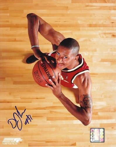Autographed/Hand Signed 8x10 Photo Dermarr Johnson Atlanta Hawks