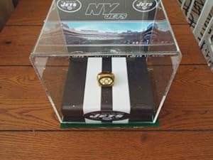New York Jets 1969 Super Bowl III Championship Ring (Replica) with Display Holder