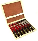 7 Piece wood carving chisel set in wooden case