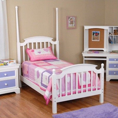 Color Box Poster Bed in White Size: Full