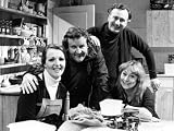 Good Neighbours Season 1