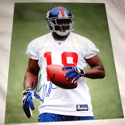Hakeem Nicks Autographed New York Giants 8x10 Photo W/PROOF, Picture of Hakeem Signing For, New York Giants, North Carolina Tar Heels