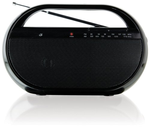 GPX R600B Portable AM/FM Radio with Line Input