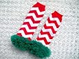 AllHeartDesires 1 Pair Chevron Zig Zeg Leg Warmers Baby Girl Leggings Christmas Stockings Red & GreenPhoto Props