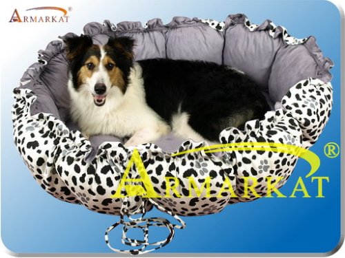 Armarkat Dog cat Pet Bed Medium P0734M