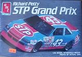 ERTL AMT STP GRAND PRIX #6728 (RICHARD PETTY #43) - NASCAR Racing Replica Model
