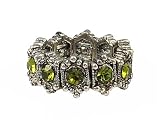 Ring - R10 Swarovski (tm) Crystal Stretch - Size Med. ~ Olivine (Green)