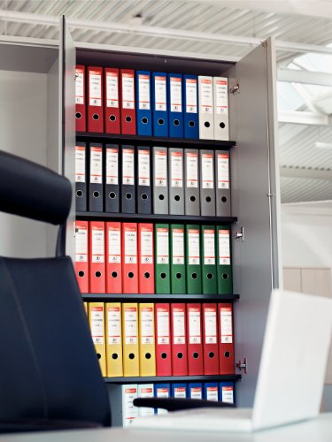 Imagen 2 de Esselte - Archivador de palanca tamaño A4, lomo 75 mm, color morado