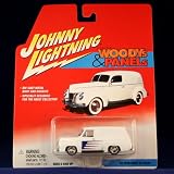 '55 FORD PANEL DELIVERY * WHITE * Johnny Lightning 2002 CUSTOM WOODYS & PANELS Release 2 1:64 Scale Die Cast Vehicle