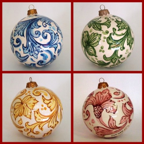 Hand Painted Italian Ceramic 3.5-inch Christmas Balls Ornaments Set of 4 Pieces - Handmade in Sicily