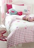 Catherine Lansfield Tweetie Pink Single Duvet Cover Set
