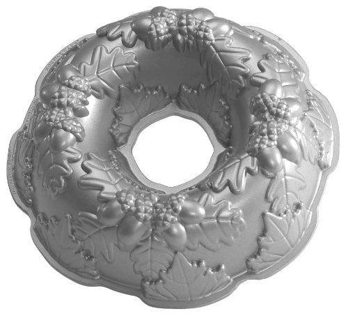 Nordic Ware Platinum Autumn Bundt Pan