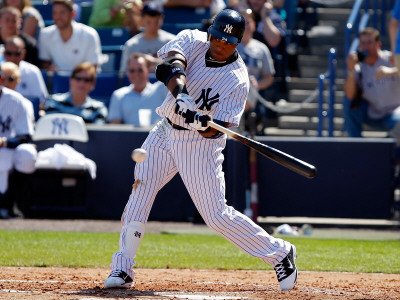 Philadelphia Phillies v New York Yankees, TAMPA, FL - FEBRUARY 26: Robinson Cano Photographic Poster Print by J. Meric, 24x32