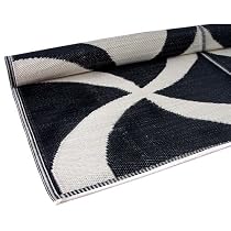 Outdoor area rugs plastic black white floormat 5x9 feet weaves reversible