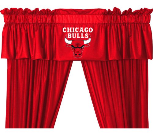 NBA Chicago Bulls Locker Room Valance and Drapes