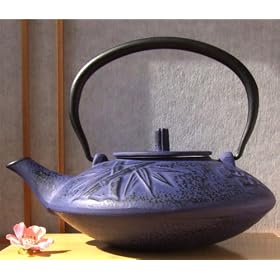 Tetsubin style Cast Iron Teapot Kettle with purple Bamboo design 1.1 Litre