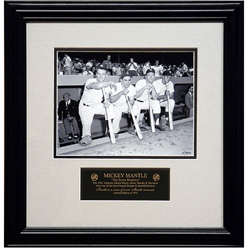 Mickey Mantle New York Yankees -1961 Yanks- Framed Photo w/Engraved Plate