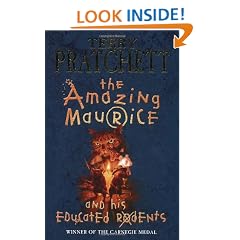 The Amazing Maurice and his Educated Rodents: (Discworld Novel 28): A Story of Discworld. For young Readers (Discworld Novels)