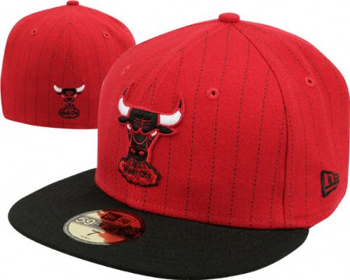 Chicago Bulls Fitted Hat: New Era 59FIFTY Hardwood Classics T Stripe 2 Fitted Hat