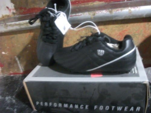 Wilson Youth Soccer Cleats Aggressor Size 3