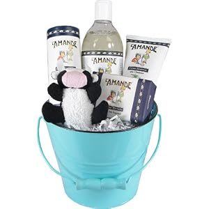 Baby Bath Care Basket with Gentle Baby Bath Items from Italy