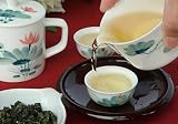 【特級　凍頂烏龍茶300g　2011年初摘み　春茶】美味しすぎるお茶が、安すぎてごめんなさい！業務用お買得パック