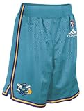 Chris Paul adidas Player Name and Number New Orleans Hornets Youth Tee - Medium (10-12)
