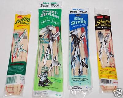 Set of 4 Guillow Balsa Wood Airplanes & Gliders