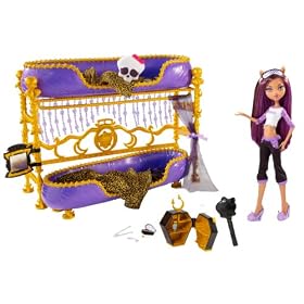 Monster High Dead Tired Clawdeen Wolf Doll And Bed Playset