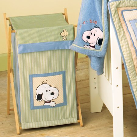 Baby: Lambs & Ivy Peek a Boo Snoopy Hamper