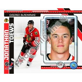  Jonathan Toews - Chicago Blackhawks 2010 / 2011 NHL 8x10 Photo (studio)