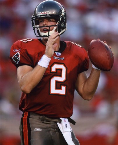CHRIS SIMMS TAMPA BAY BUCCANEERS 8X10 SPORTS ACTION PHOTO (A)