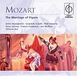 Review Glyndebourne Festival Chorus  / Mozart - The Marriage of Figaro