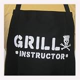 GRILL INSTRUCTOR - Grillschuerze, Grill Schuerze, Kuechenschuerze - ( Die Geschenkidee fuer den GrillGott und Kuechenchef )