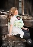 The Peanut Shell Window Shopping Reversible Baby Sling -- green size: l-xl
