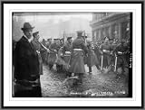 Newswire Photo S Hounsditch Scots guards bring up ammunition