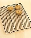 Calphalon Classic Bakeware 12-by-17-Inch Rectangular Nonstick Cooling Rack