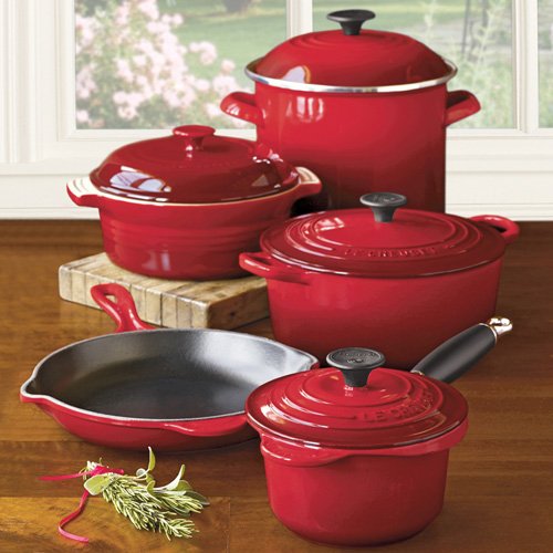 Le Creuset 9-Piece Cookware Set: Cherry