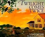 Twilight Comes Twice[TWILIGHT COMES TWICE -LIB][Library Binding]