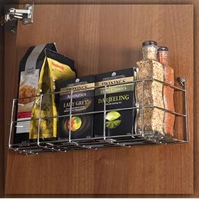 Single tier door mounted rack
